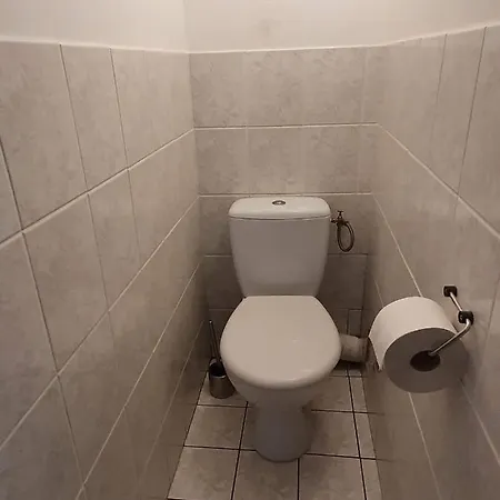 Au N°1 Centre D'avranches Apartman